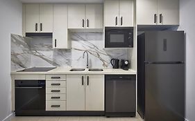 Meriton Suites Pitt Street, Sydney